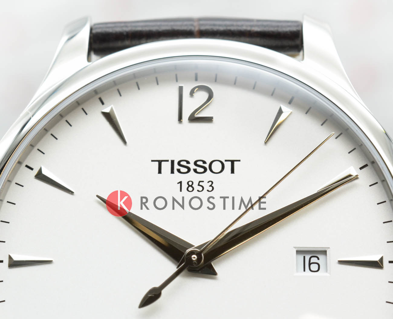 Tissot Tissot Tradition T063.610.16.037.00, t-classic швейцария мужские часы на браслете кожаный боковой вид