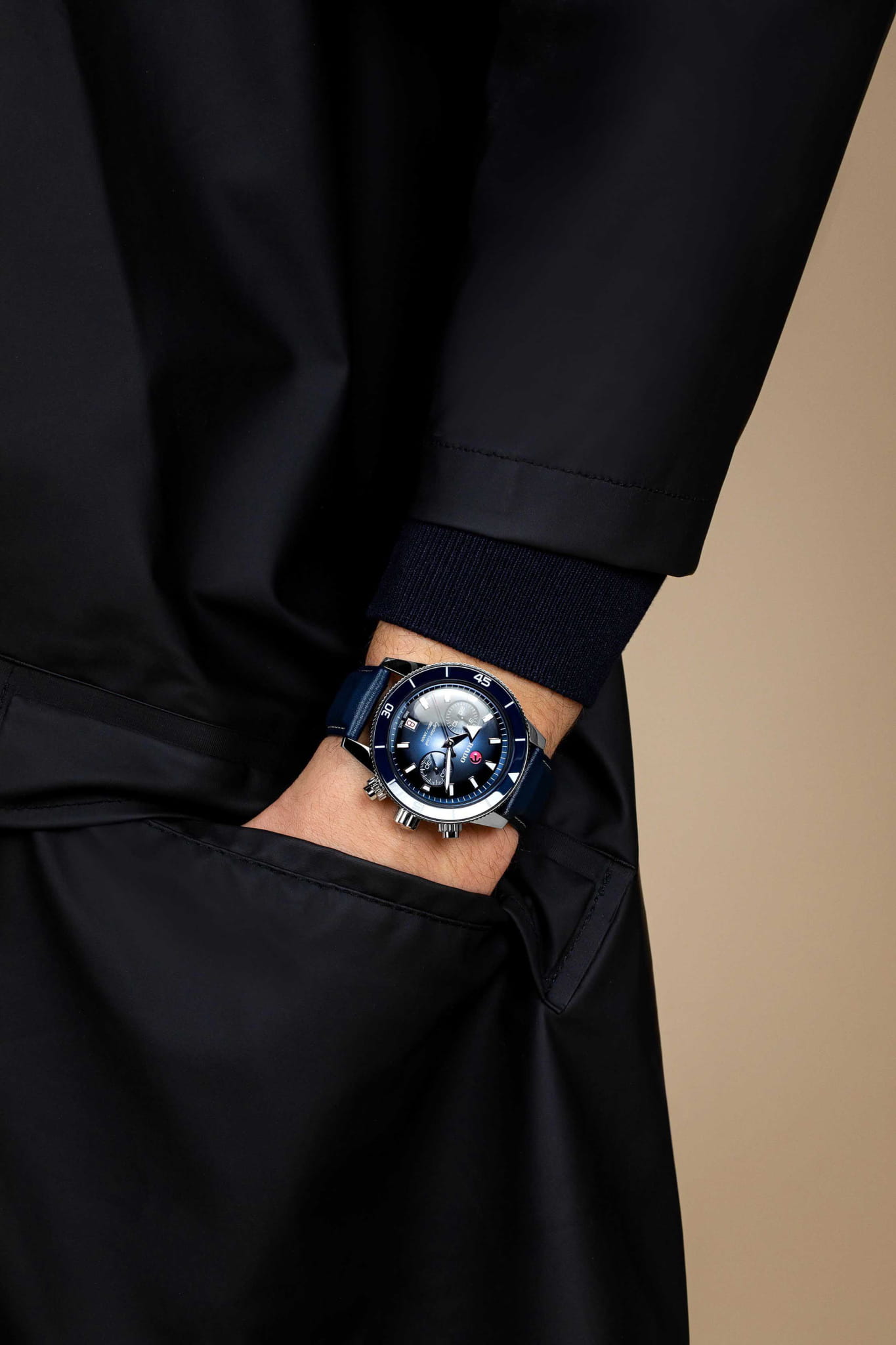 Оригинальные часы Rado Rado Captain Cook Automatic Chronograph R32145208 механические калибр механизма  общий вид