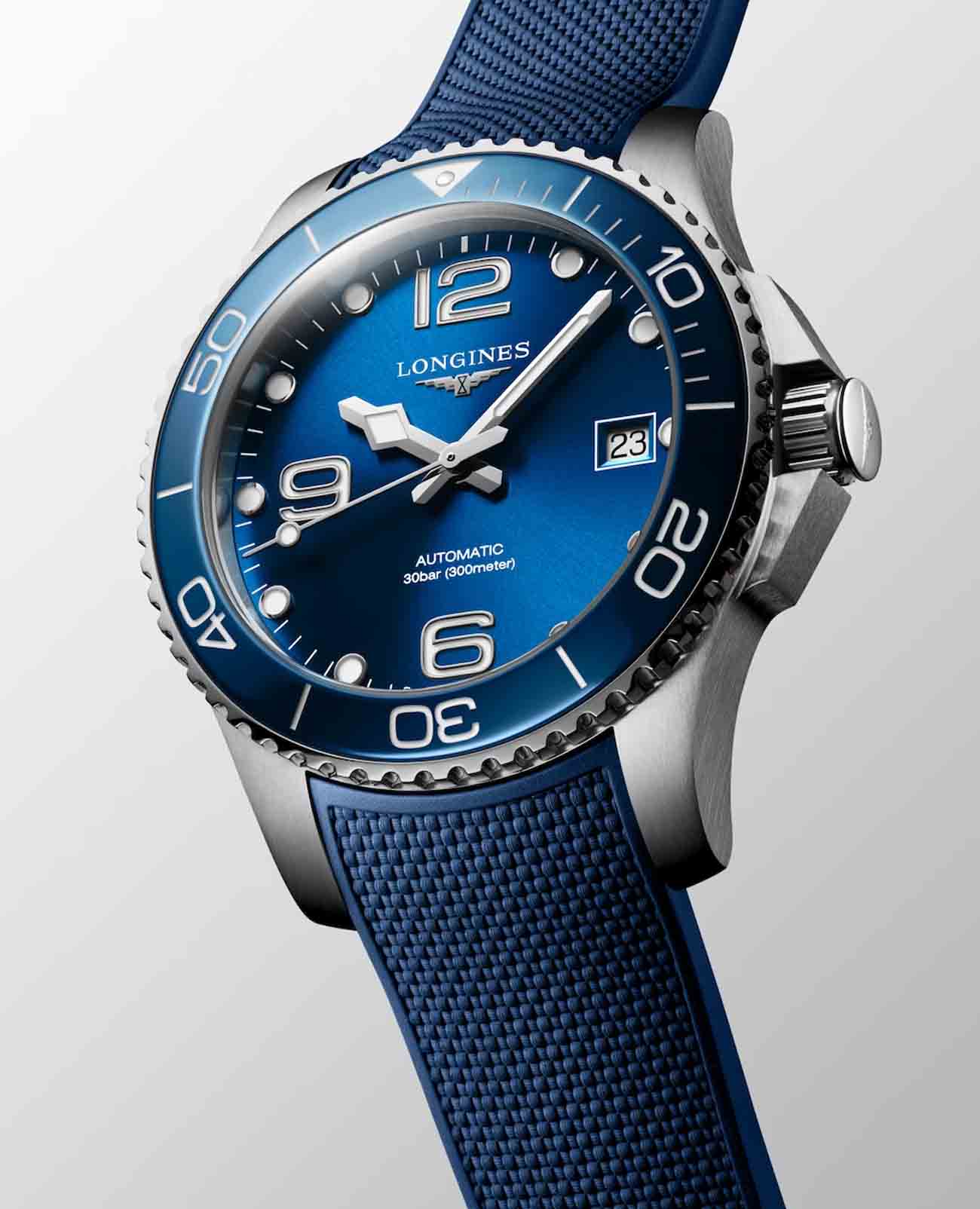 Оригинальные часы Longines Longines HydroConquest L3.780.4.96.9 механические калибр механизма l888 общий вид