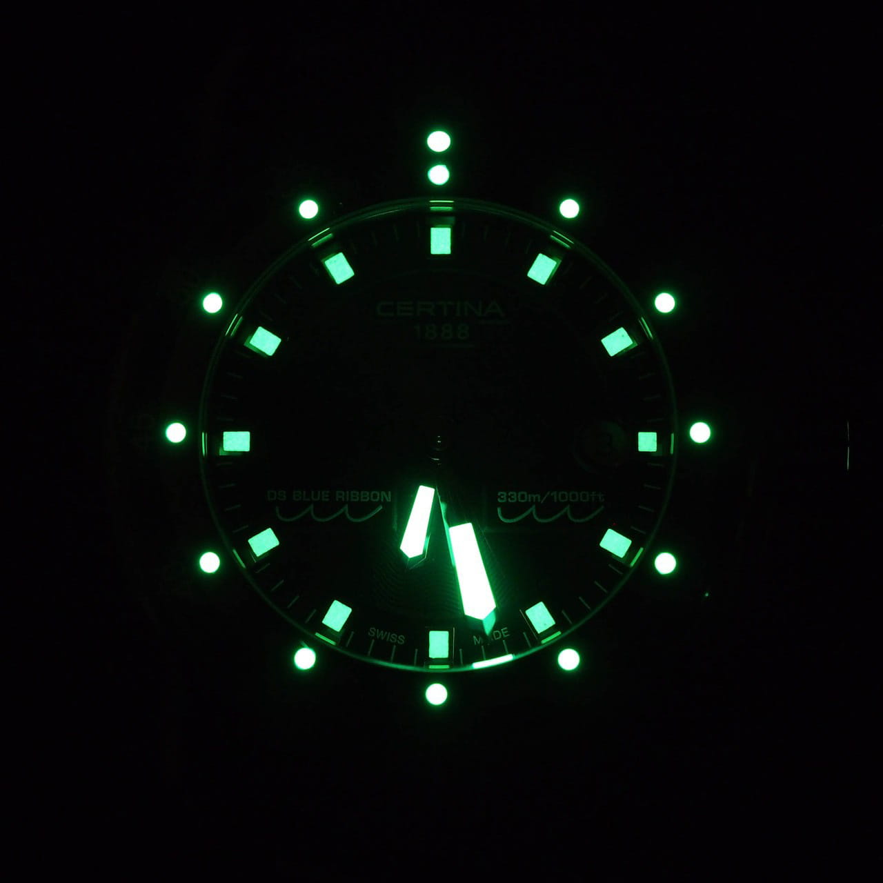 Certina Certina DS Blue Ribbon C007.410.11.051.00 мужские часы черный циферблат на запястье