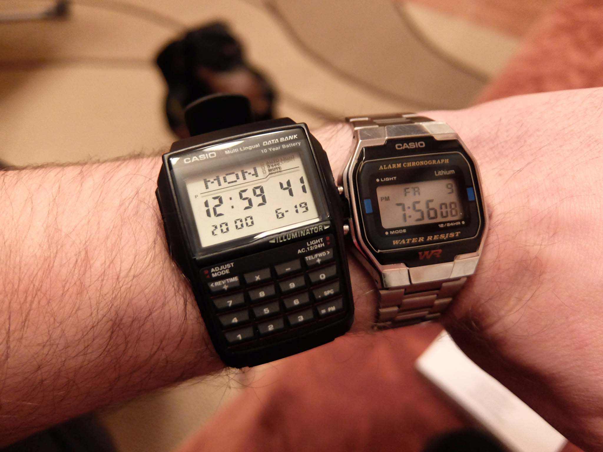 Casio Casio Collection DBC-32-1ADF (DBC-32-1A) , наручные мужские часы фото под углом