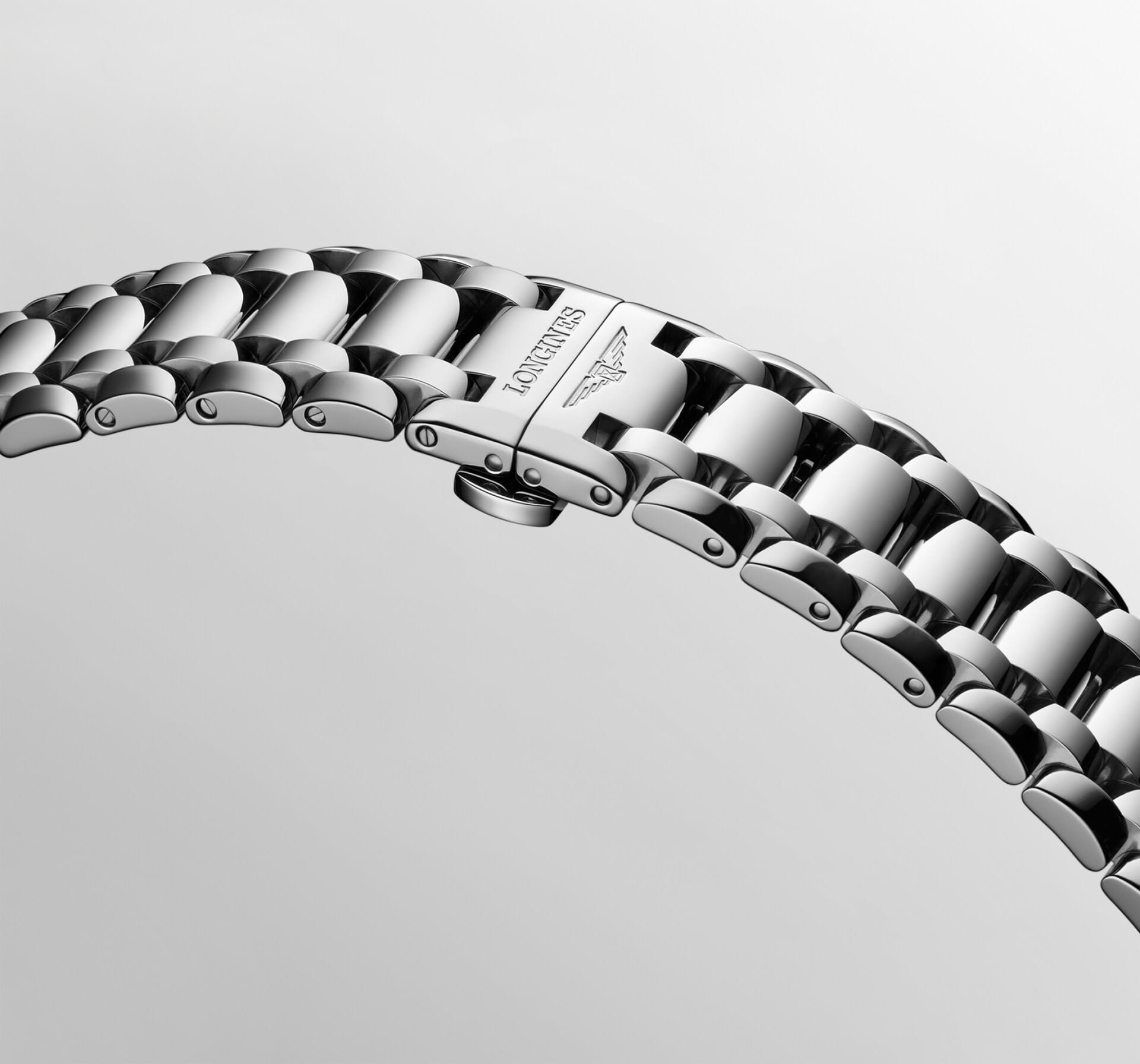 Longines Longines PrimaLuna L8.126.4.71.6 механические женские часы часы крупный план серебристый циферблата