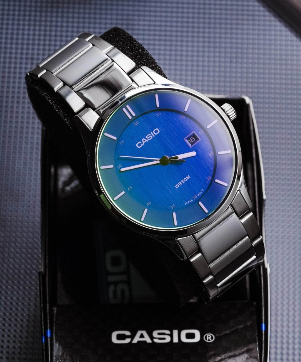 Casio Casio Collection MTP-E605D-2E, collection япония мужские часы на браслете нержавеющая сталь боковой вид