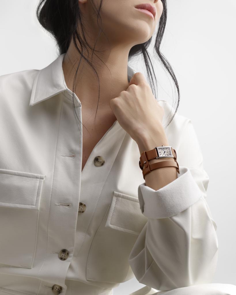 Longines Longines DolceVita L5.255.0.71.B женские часы серебристый циферблат на запястье