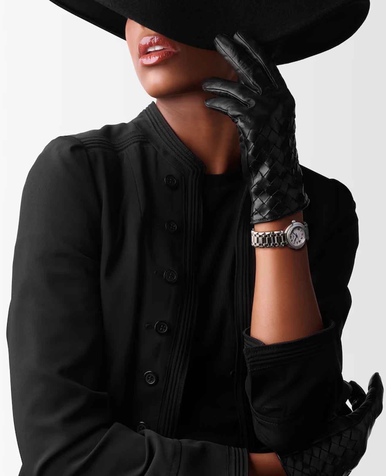 Оригинальные часы Longines Longines PrimaLuna L8.111.0.71.6 механические калибр механизма l592 общий вид