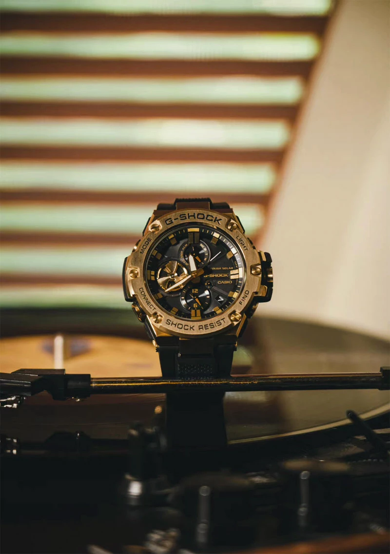 Casio Casio G-Shock GST-B100GB-1A9DR (GST-B100GB-1A9) , наручные мужские часы фото под углом