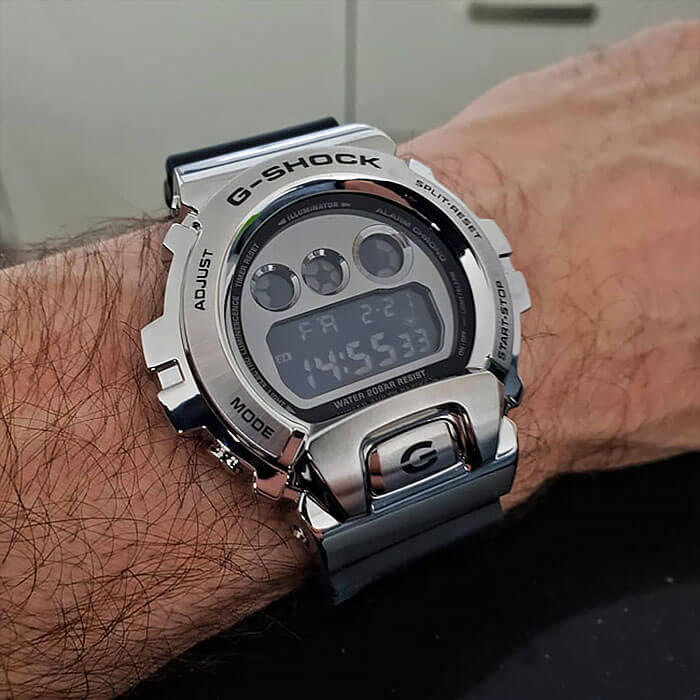 Casio Casio G-Shock GM-6900-1ER GM - задняя крышка сталь металл пластик карбон корпуса, япония часы