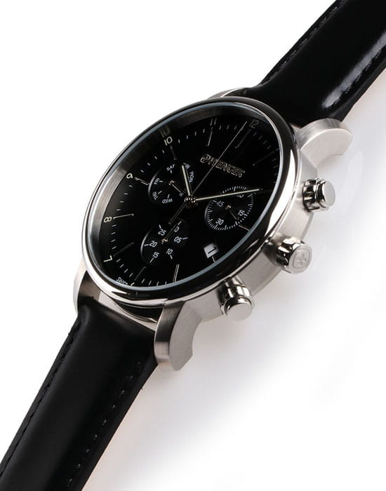 Wenger Urban classic 01.1743.102 , наручные мужские часы фото под углом