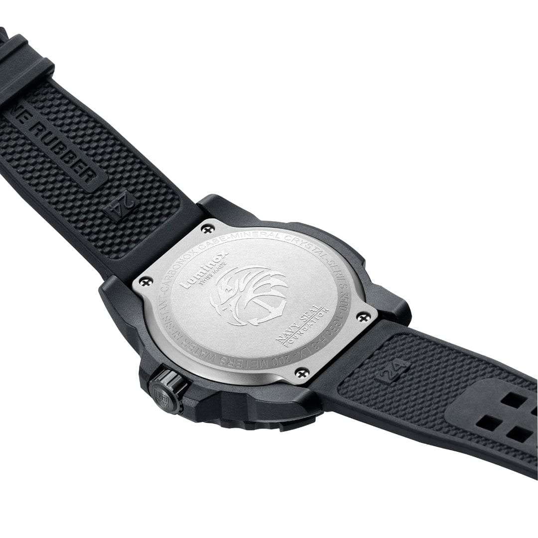 Luminox Luminox Navy SEAL Foundation XS.3517.NSF.SET, navy seal швейцария мужские часы на браслете резина боковой вид