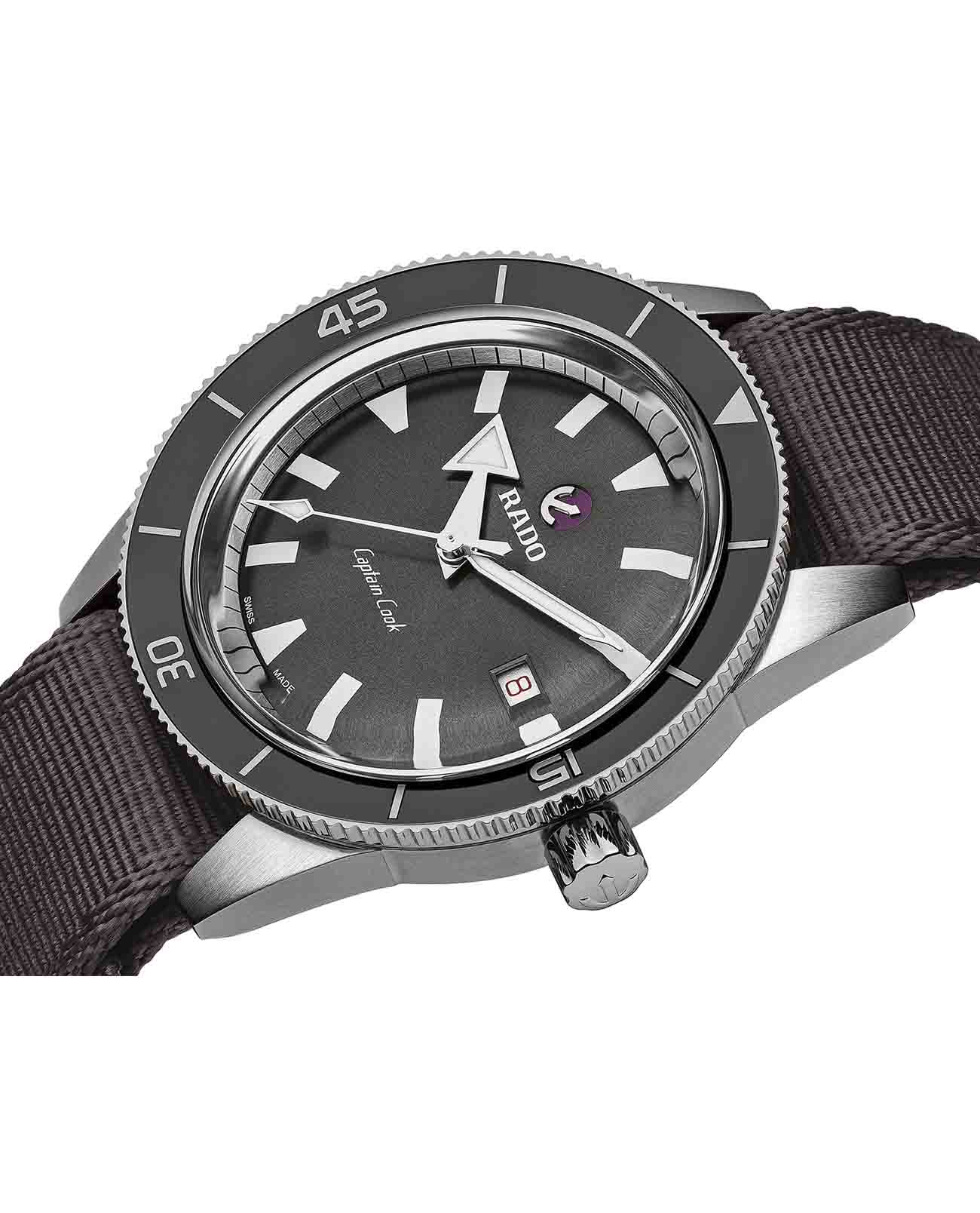 Rado Rado Captain Cook Automatic R32505016 Automatic, наручные мужские часы фото под углом