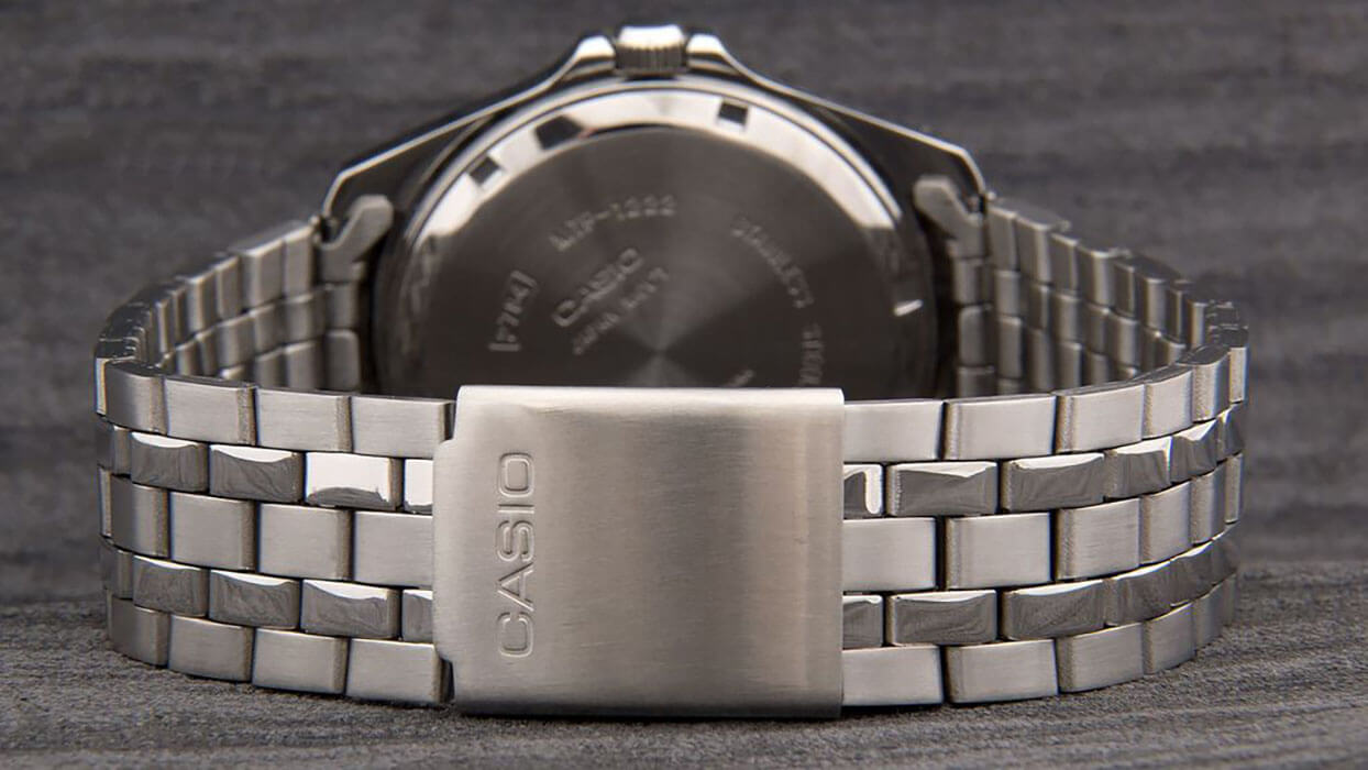 Оригинальные часы Casio Casio MTP-1222A-7B кварцевые калибр механизма  общий вид