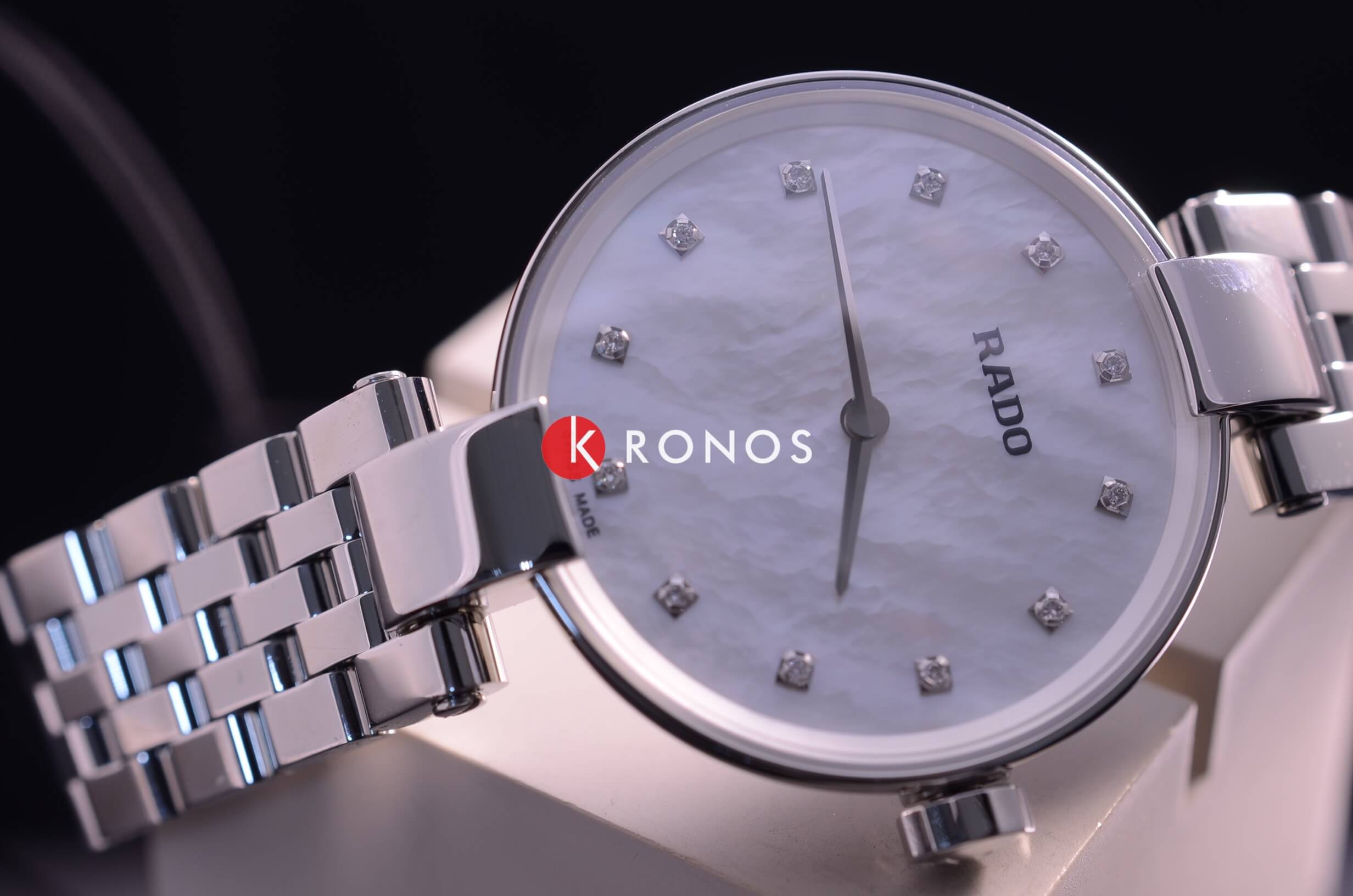 Rado Rado Coupole Diamonds R22854929, coupole швейцария женские часы на браслете нержавеющая сталь боковой вид