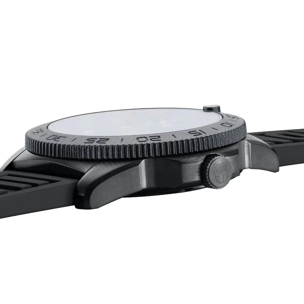 Luminox Luminox Pacific Diver XS.3137.B мужские часы зеленый циферблат на запястье