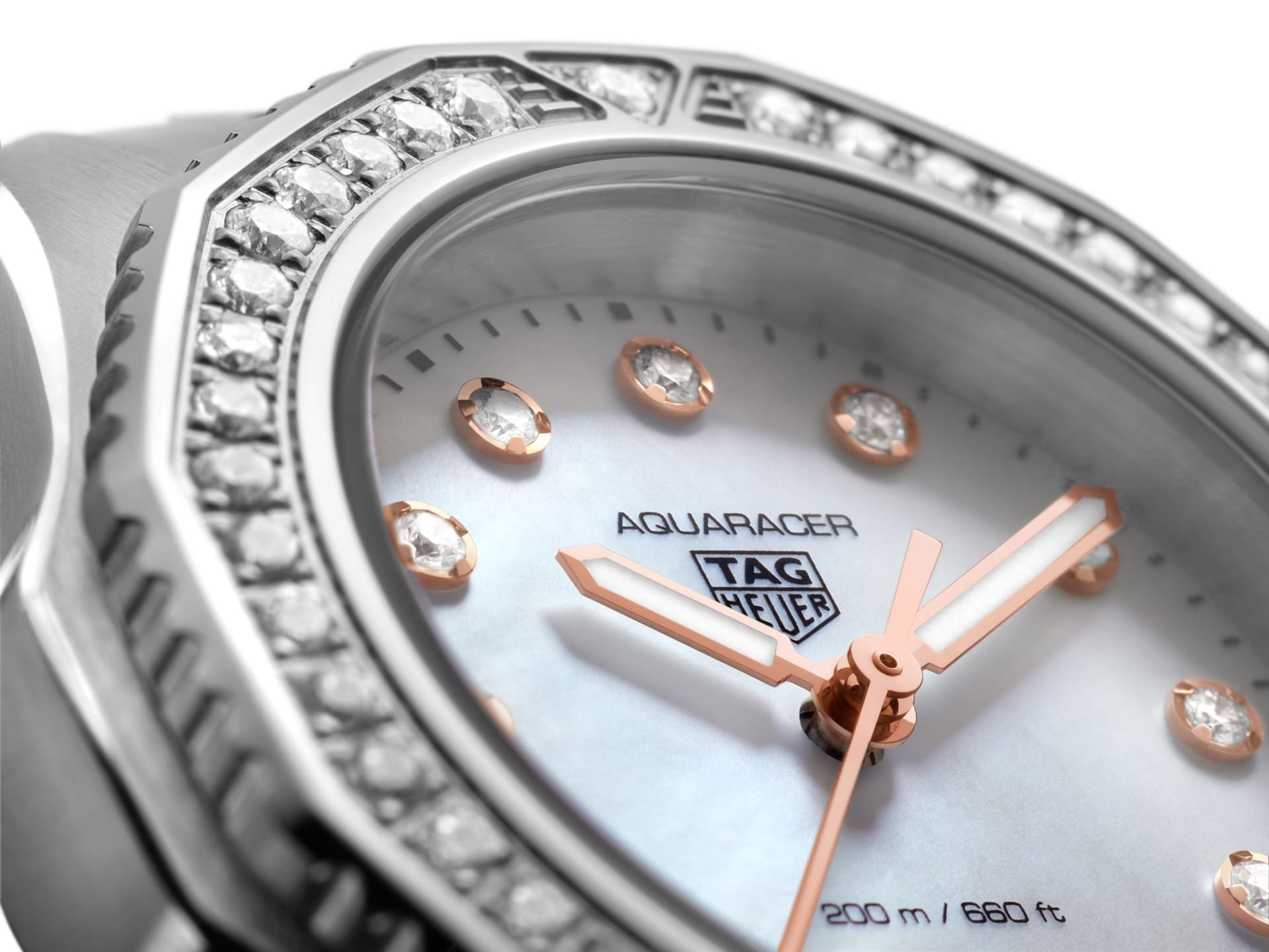 TAG Heuer TAG Heuer Aquaracer Professional WBP1451.BA0622 женские часы перламутровый циферблат на запястье