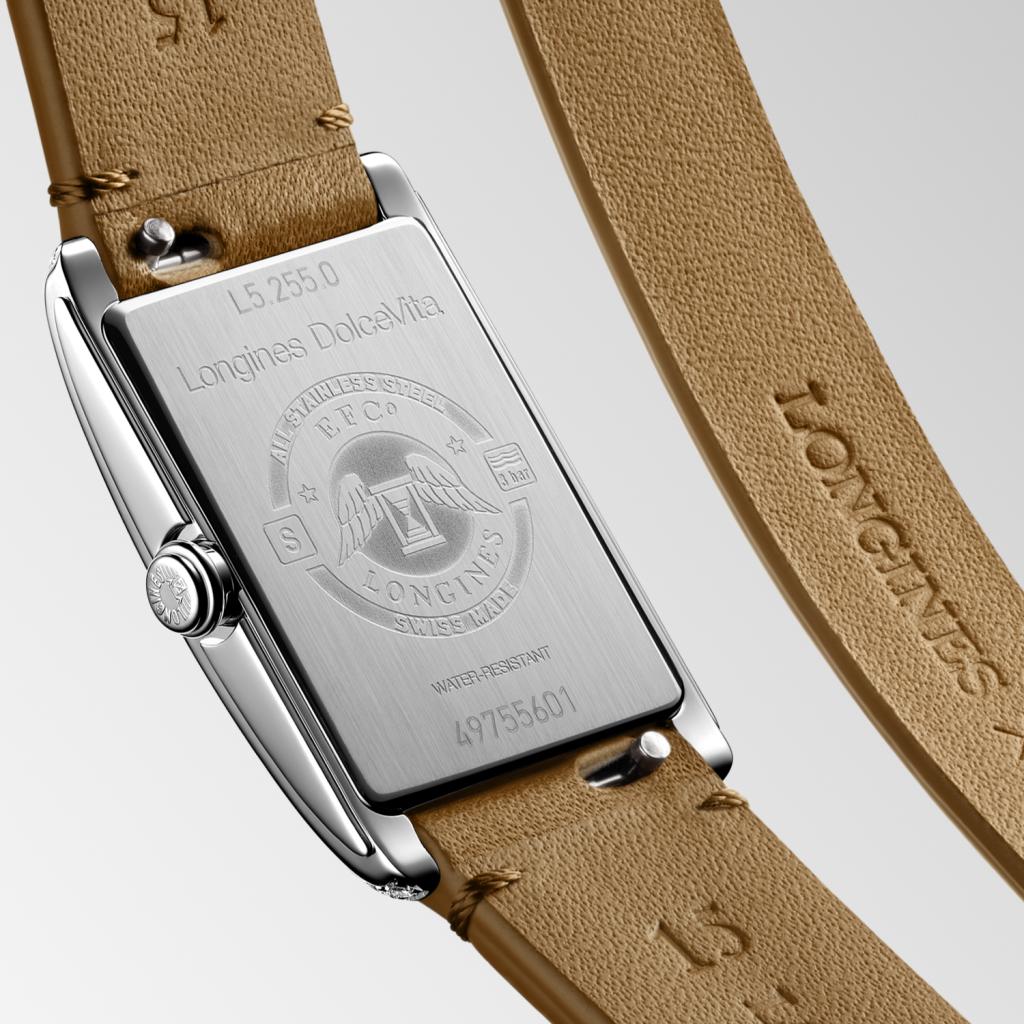 Longines L5255071B женские часы застежка крупным планом