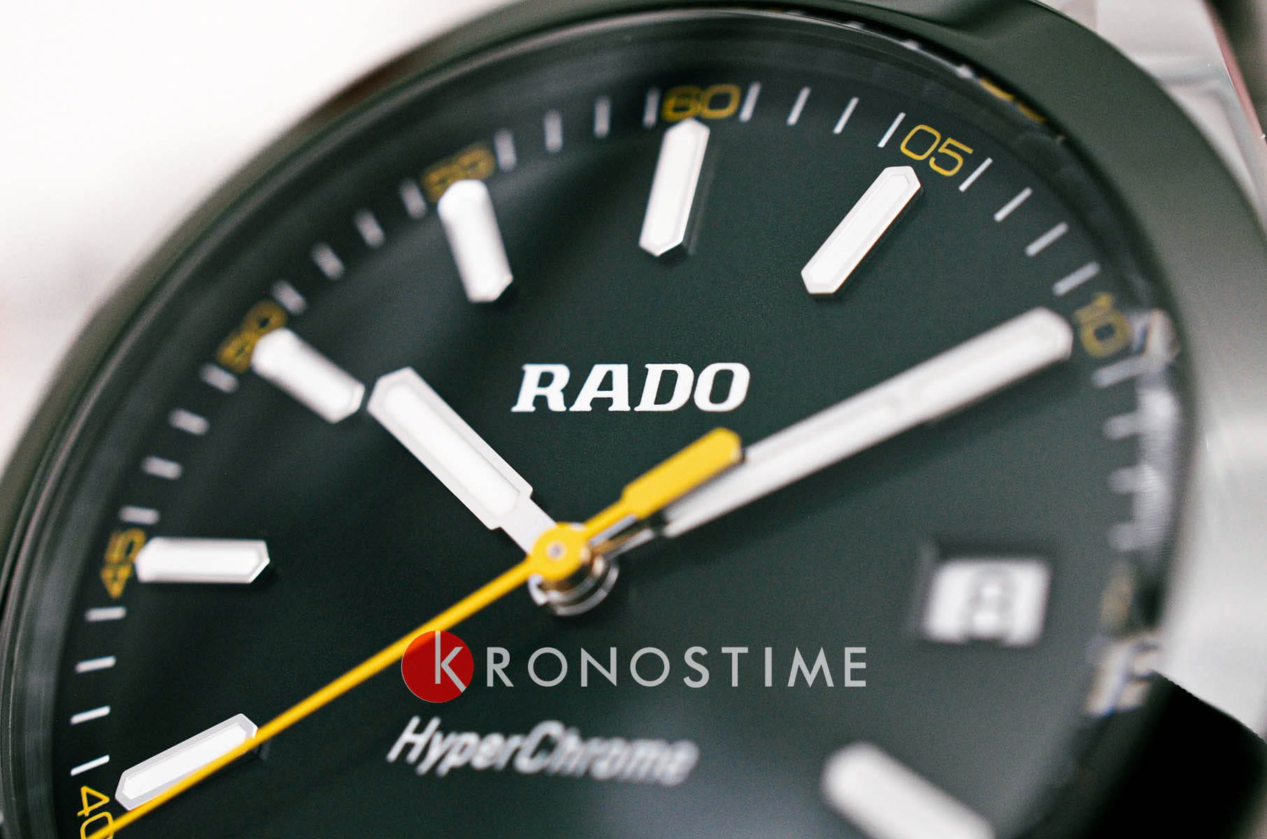 Rado Rado Hyperchrome R32280313  - задняя крышка металл сталь корпуса, швейцария часы