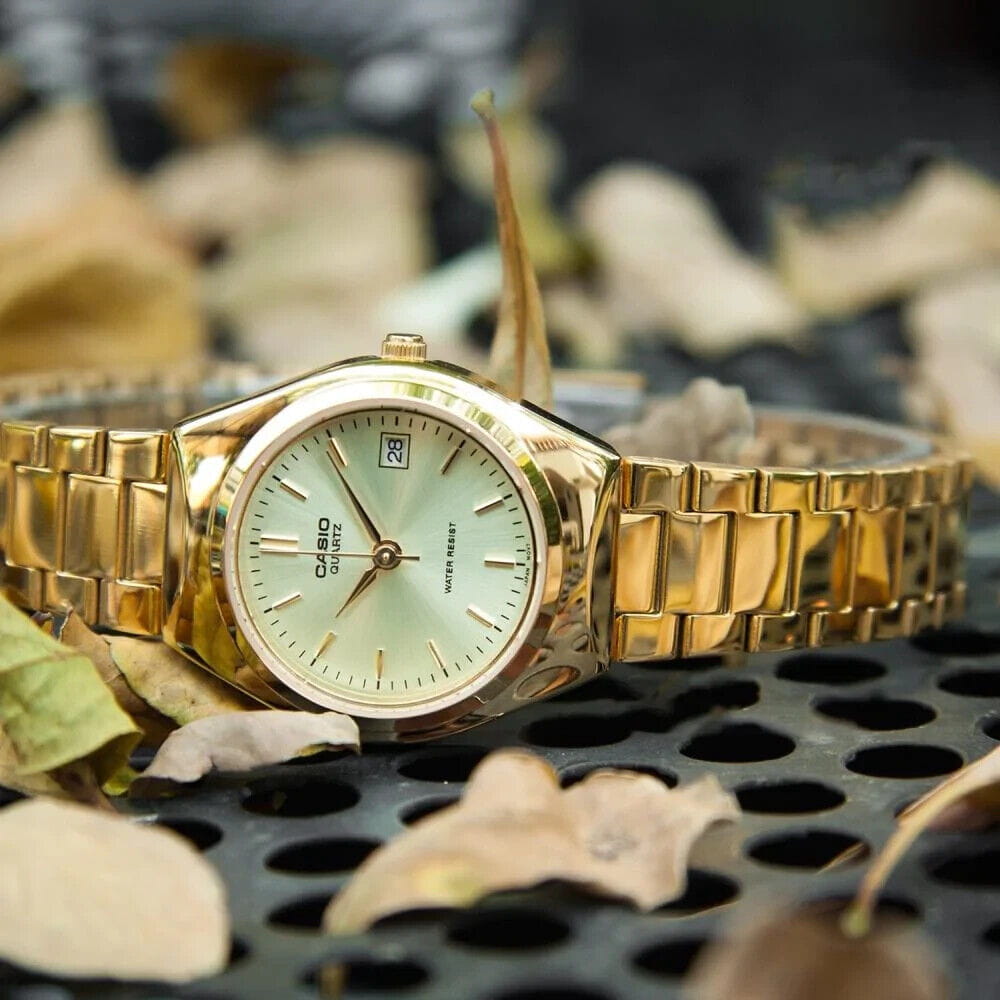 Casio Casio Collection LTP-1170N-9A кварцевые женские часы часы крупный план золотой циферблата