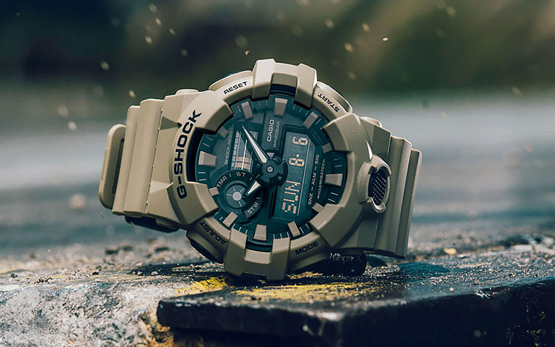 Casio GA-700UC-5A мужские часы застежка крупным планом