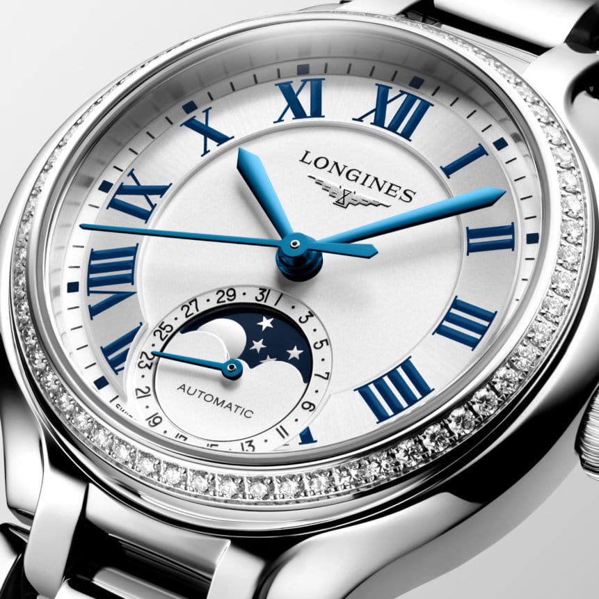 Longines Longines PrimaLuna Moonphase L8.126.0.71.6 , наручные женские часы фото под углом
