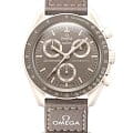 Swatch Swatch x Omega Bioceramic Moonswatch Mission on Earth: Desert SO33T103  SO33T103 кварцевые мужские часы  бежевый циферблат, браслет нейлон — вид спереди