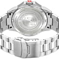 Swiss Military Hanowa SMWGH2100302 наручные мужские часы застежка крупным планом