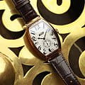Tissot T1285053601200 мужские часы застежка крупным планом