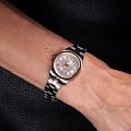 Swiss Military by Chrono Swiss Military by Chrono Сверхточные SM30201.07 женские часы серебристый циферблат на запястье